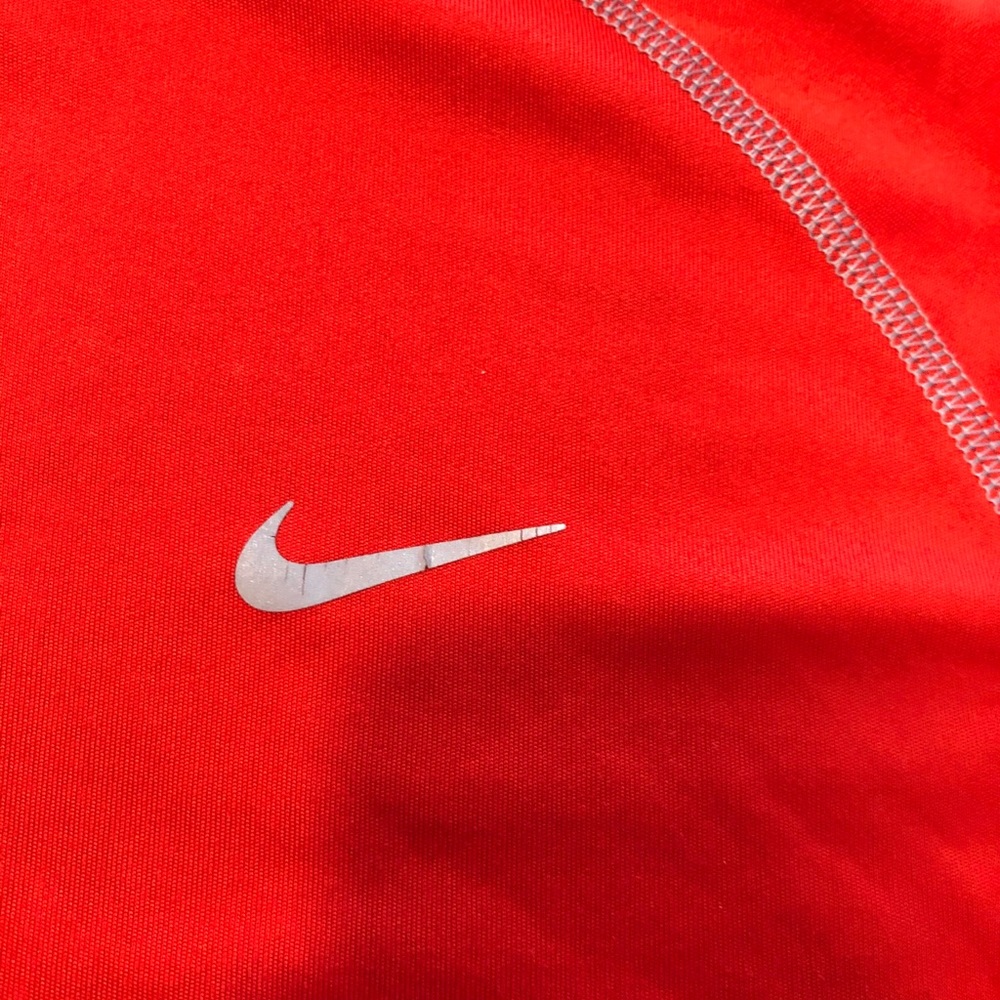 T- Shirt Dri Fit - Picture 3 of 3